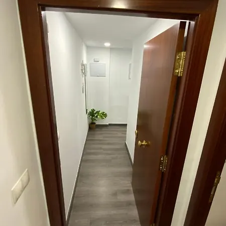 Reyna Apartamentos Malaga Exterior photo
