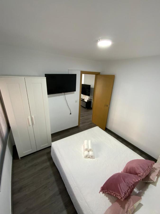 Apartment Reyna *